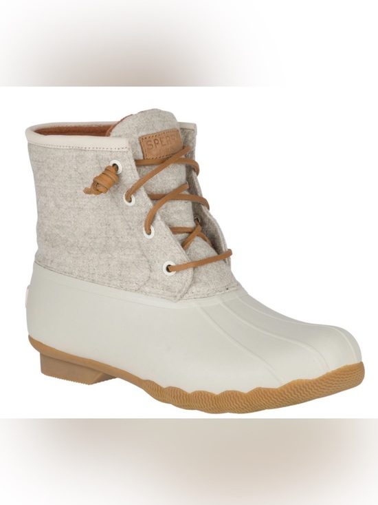 Sperry Shoes - Sperry Women's Ivory and Tan Duck Boot saltwater size 6